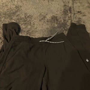 Ivivva joggers